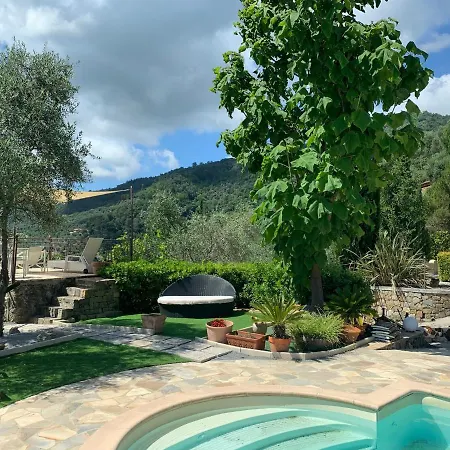 Lenivada Villa *