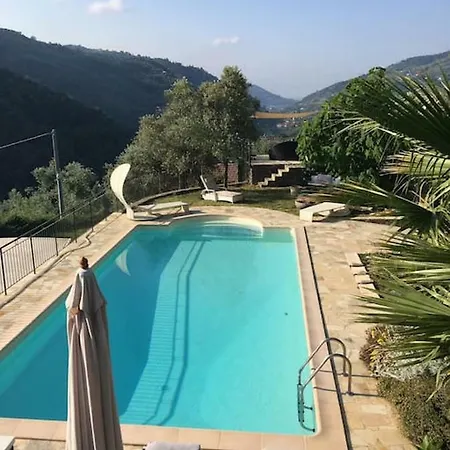 Villa Lenivada